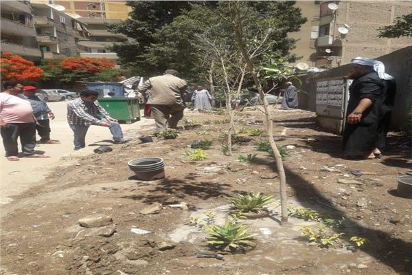 حي المعصرة يطلق حملة نعمل من القمامة مسطحات خضراء