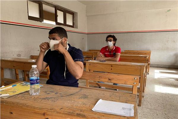 في أول يوم إمتحان نقل أحد طلاب الثانوي الأزهري للمستشفى وعزل آخر