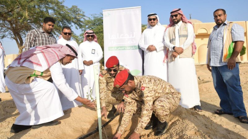 بيئة الأحساء .. تطلق مبادرة تشجير في “يوم التطوع العالمي”  الأحساء